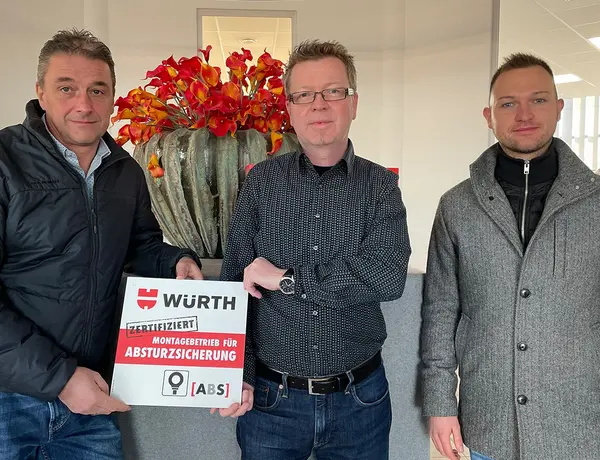 Übergabe der Zertifizierung durch die Firma Würth an ATC